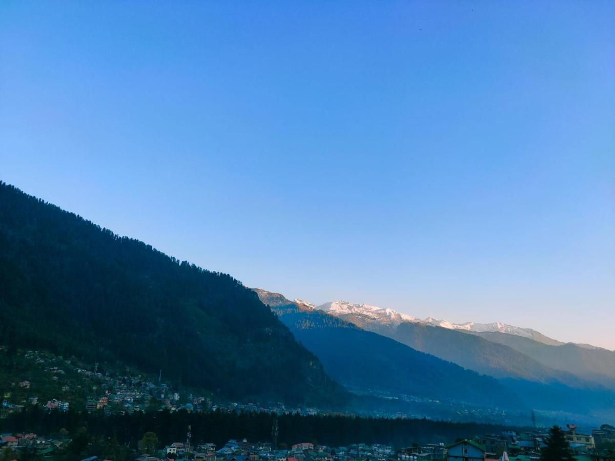 The Royal Majestic Mountain View 3* Manali (Himachal Pradesh)