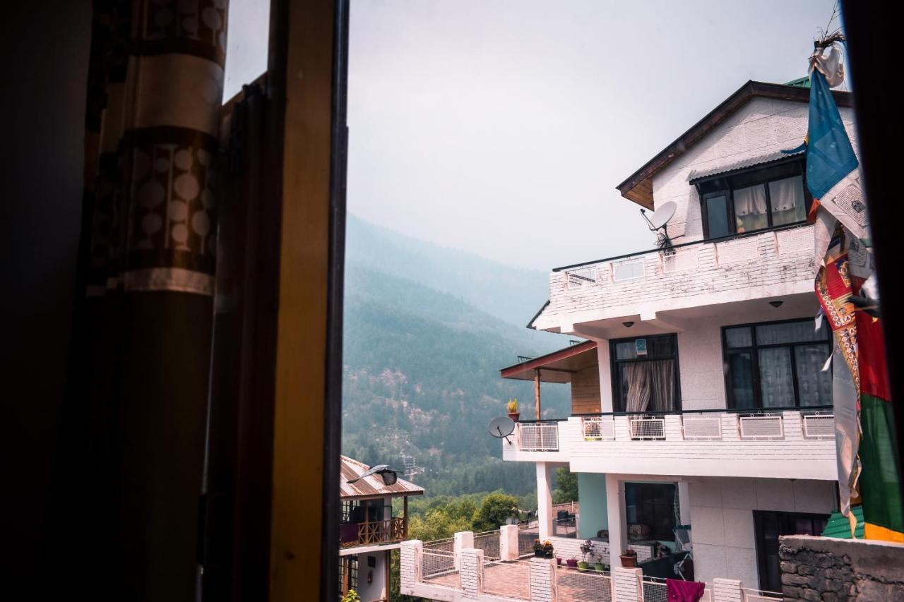 Hide-in Guest house