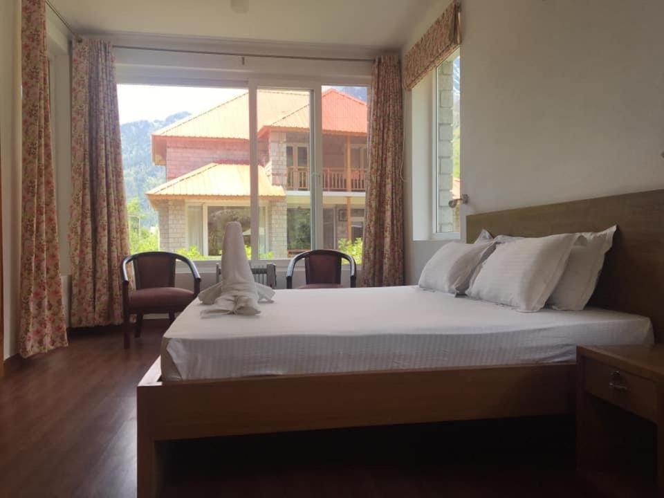 The Amrit 2&3 Bhk * Manali (Himachal Pradesh)