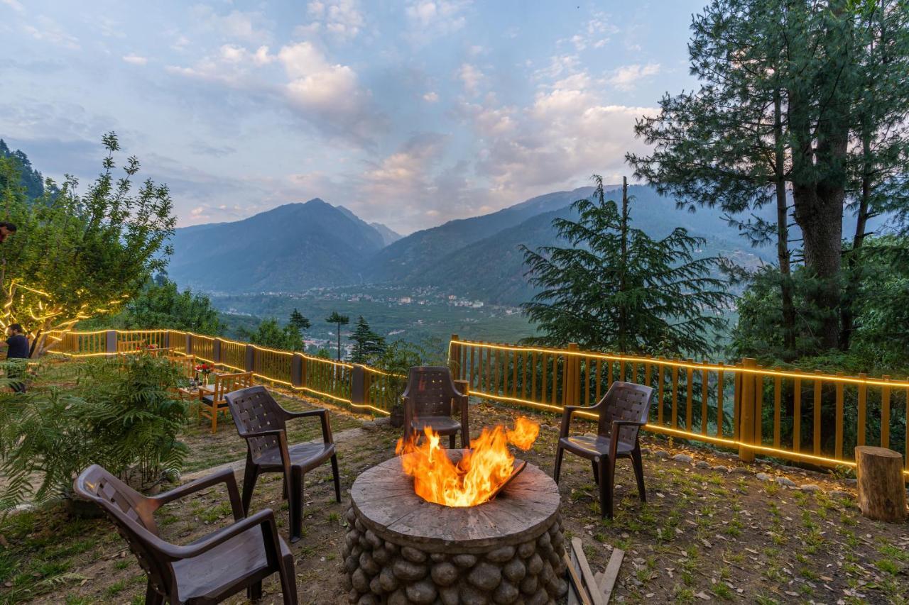 Kuteer Hotel Manali (Himachal Pradesh)