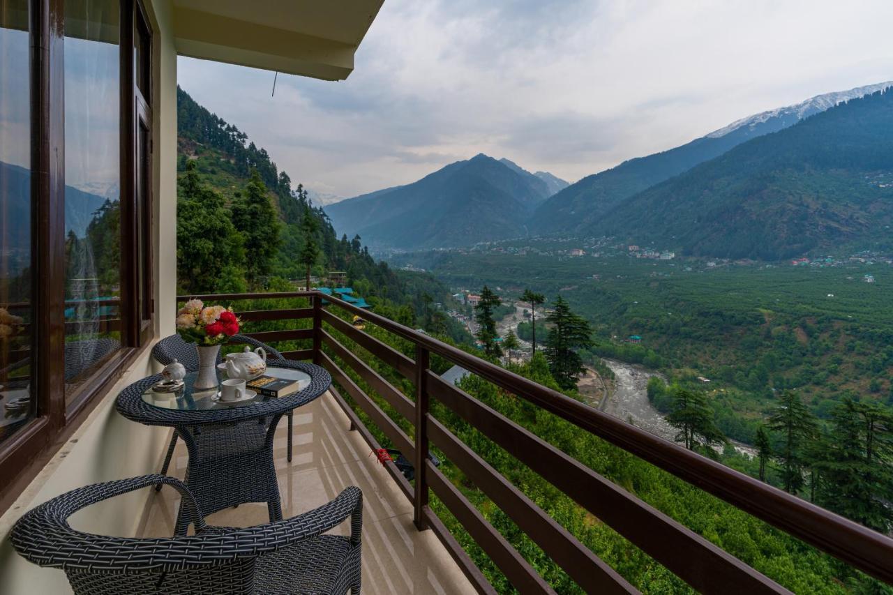 Kuteer Hotel