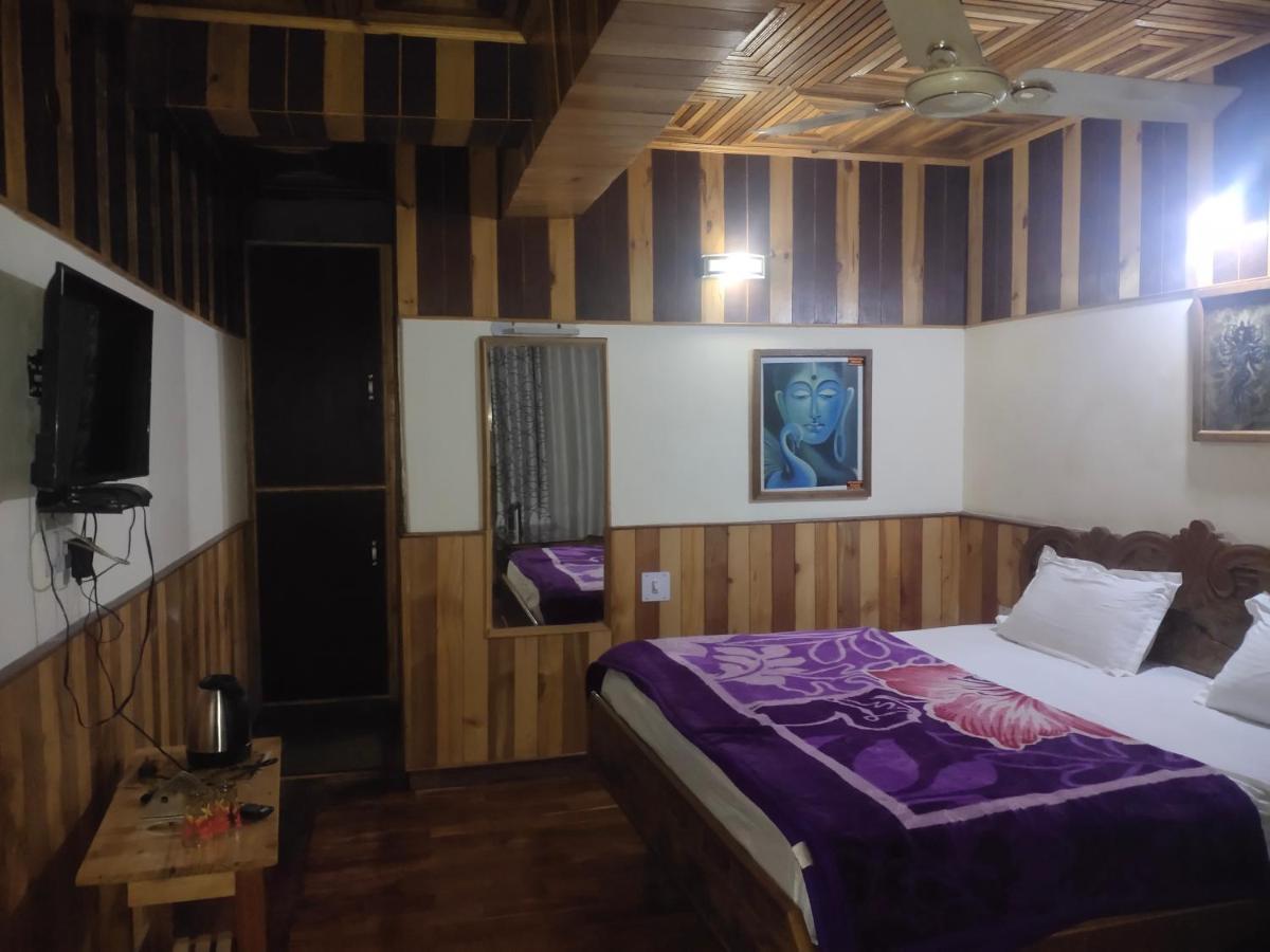 Bed & Breakfast Mountain Orchid Manali (Himachal Pradesh)