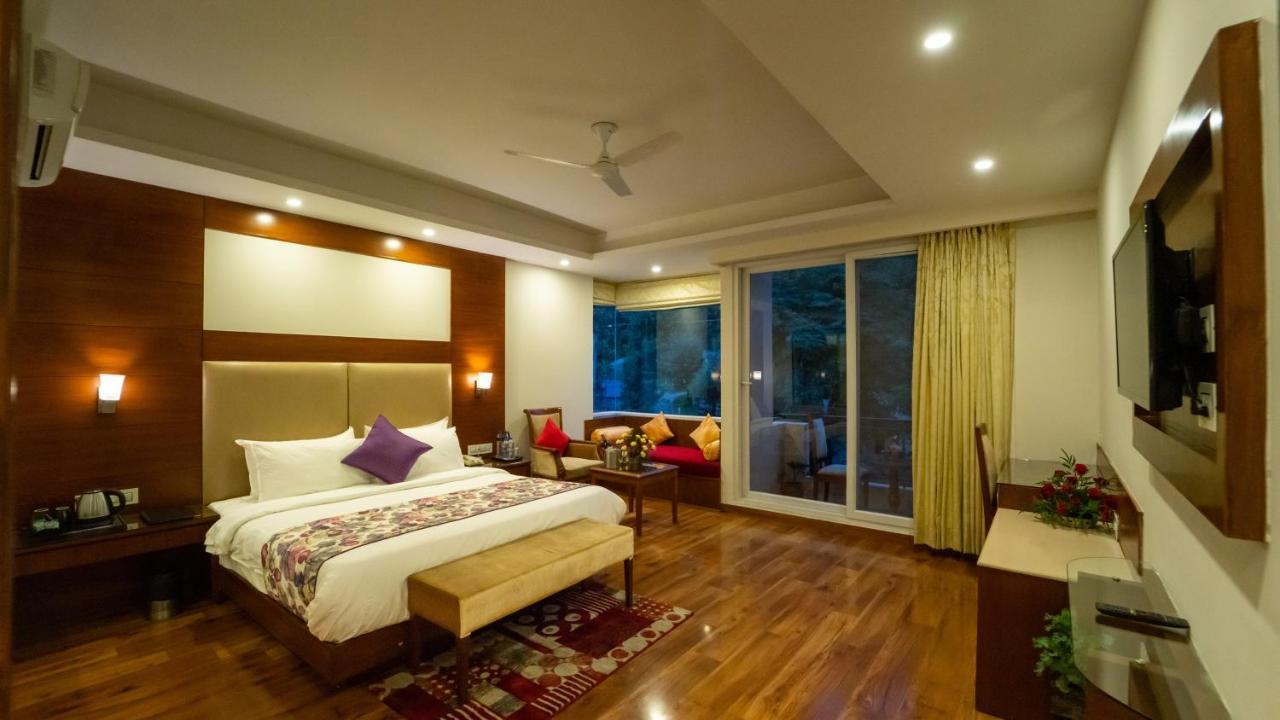 The Allure Grand - A Riverside And Resort Manali (Himachal Pradesh)