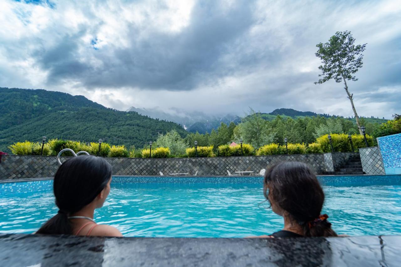Resort The Allure Grand - A Riverside And