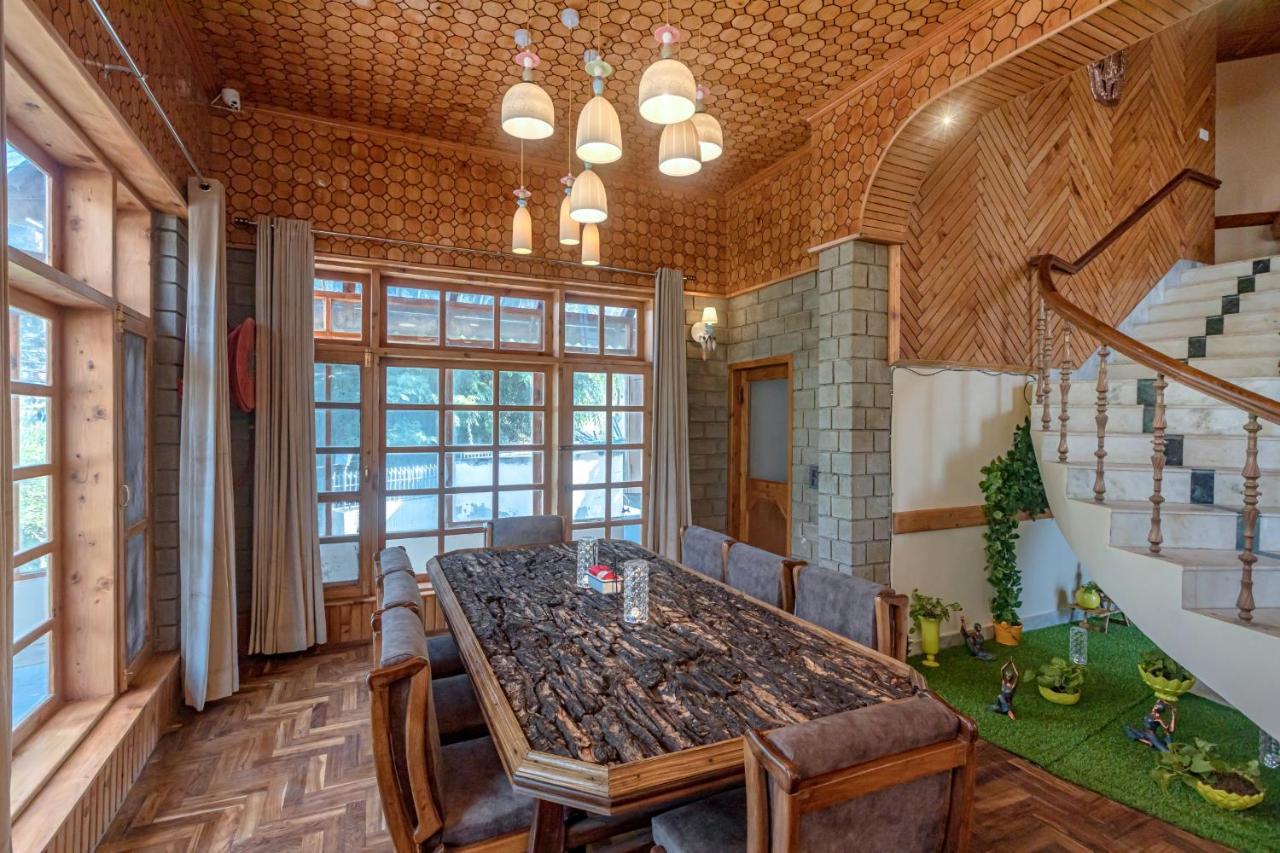 Homestay Saffronstays Monarch Manor, - Regal Mansion Manali (Himachal Pradesh)
