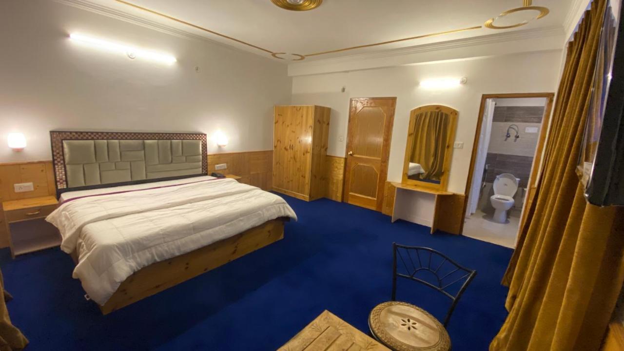 Shubh Dev Hotel 3*