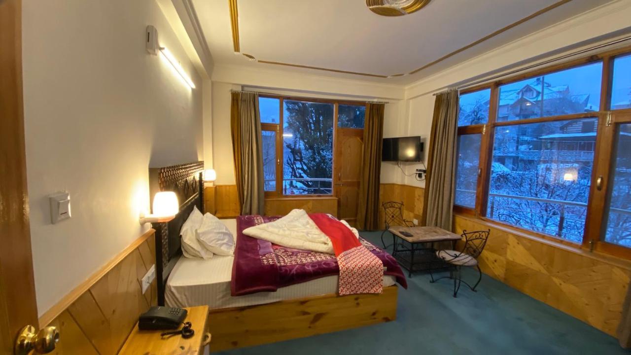 Shubh Dev Hotel