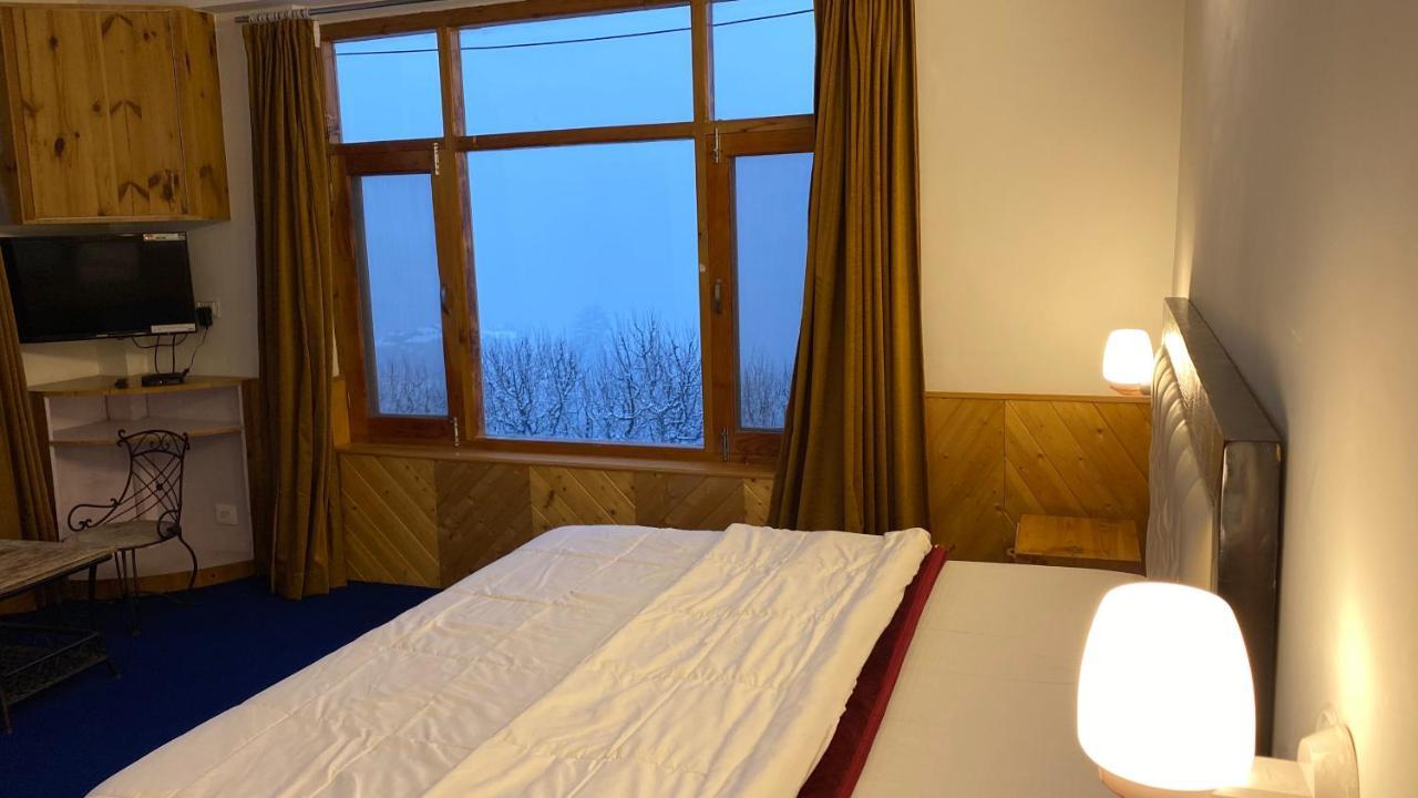 Hotel Shubh Dev