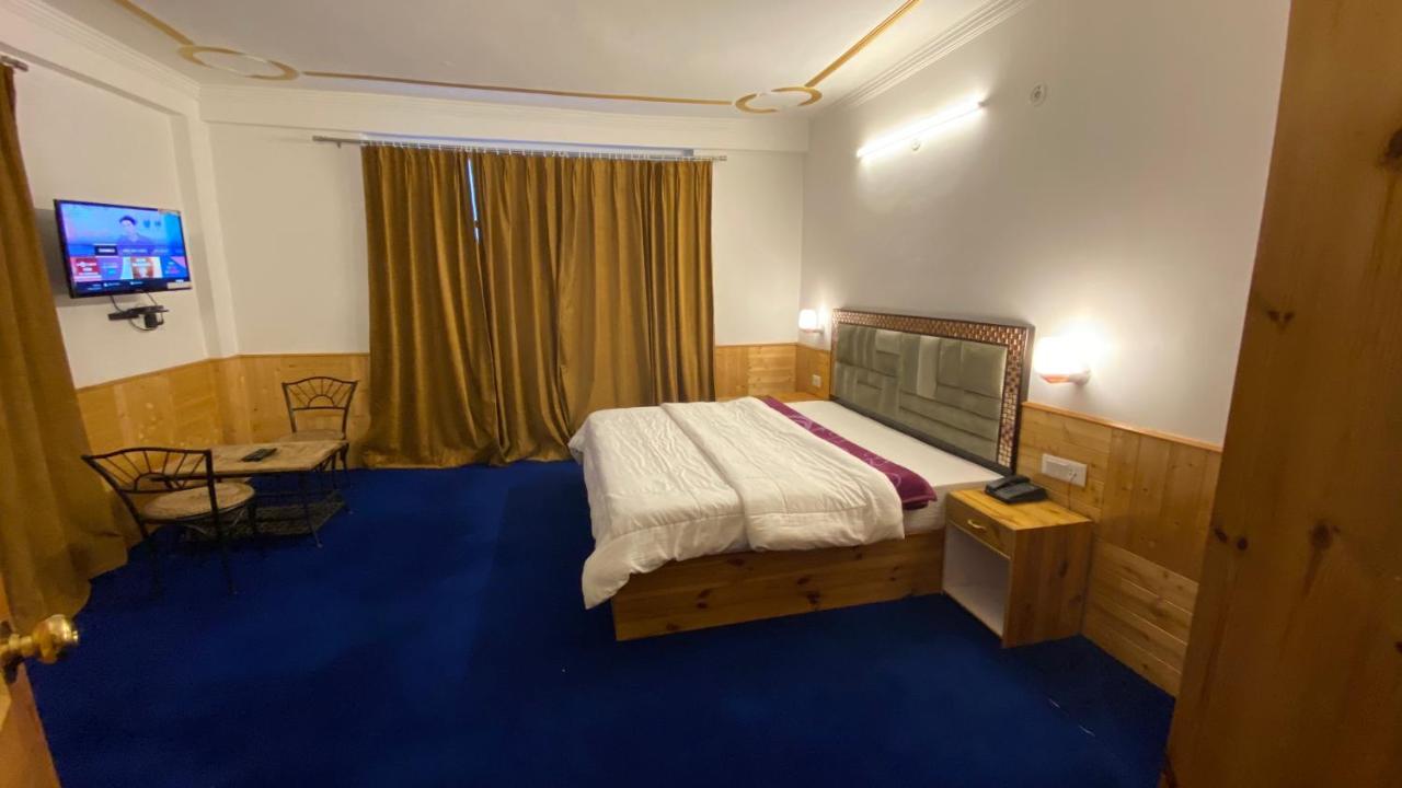 Shubh Dev Hotel