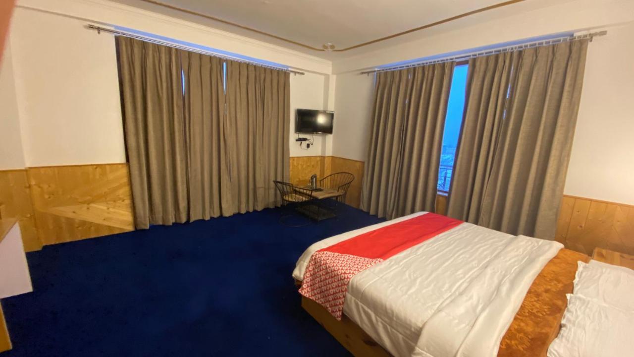 Shubh Dev Hotel