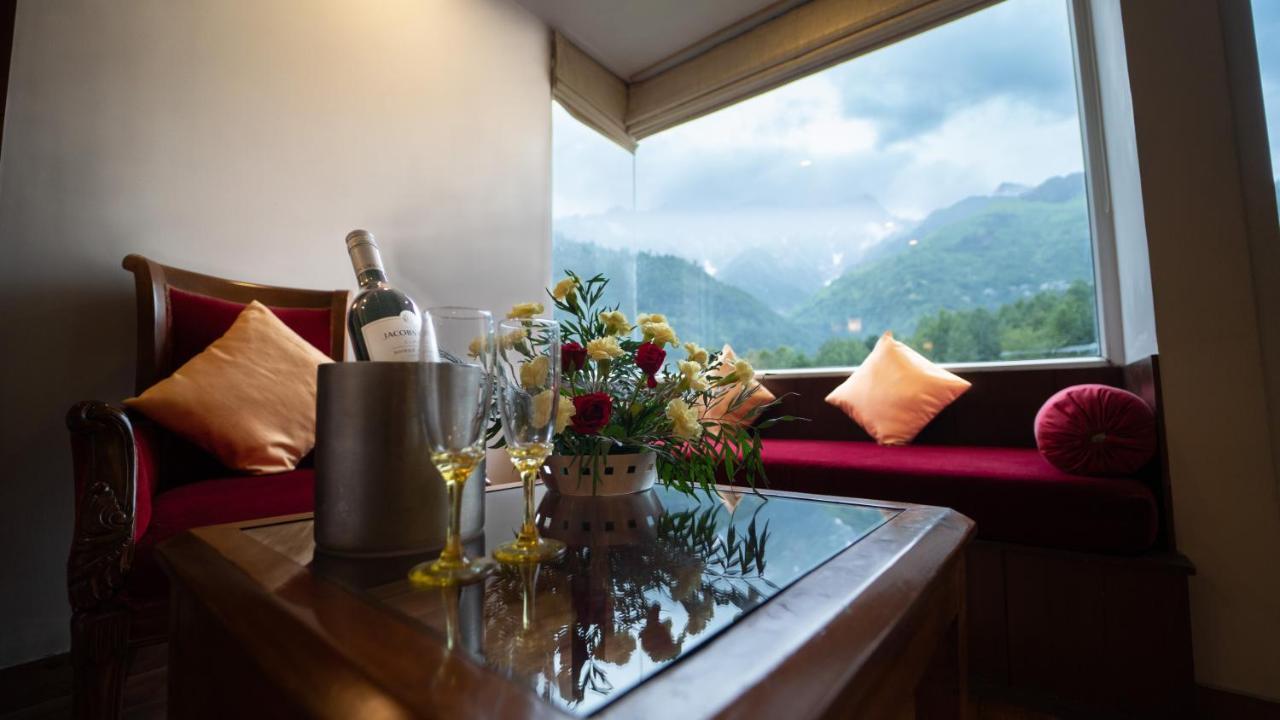 The Allure Grand - A Riverside And 4*