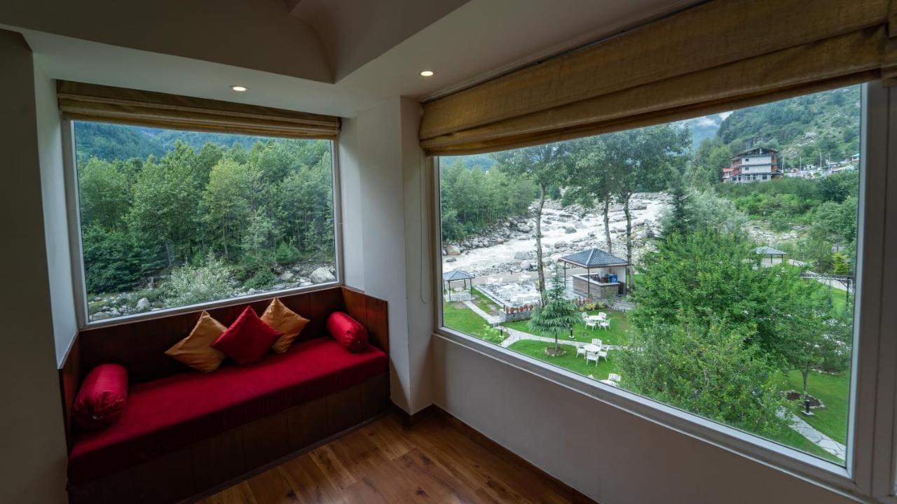 Resort The Allure Grand - A Riverside And Manali (Himachal Pradesh)