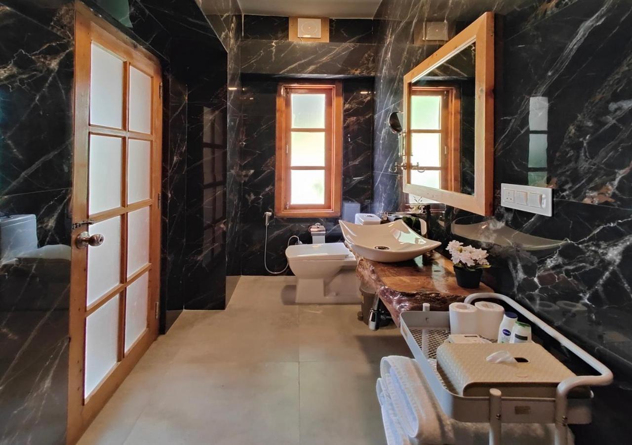 Saffronstays The Amlyn, - Unobstructed Views Of Beas River And The Himalayas - Clear Roads *