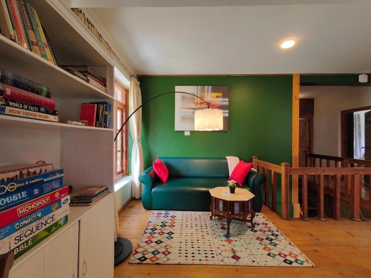 Saffronstays The Amlyn, - Unobstructed Views Of Beas River And The Himalayas - Clear Roads