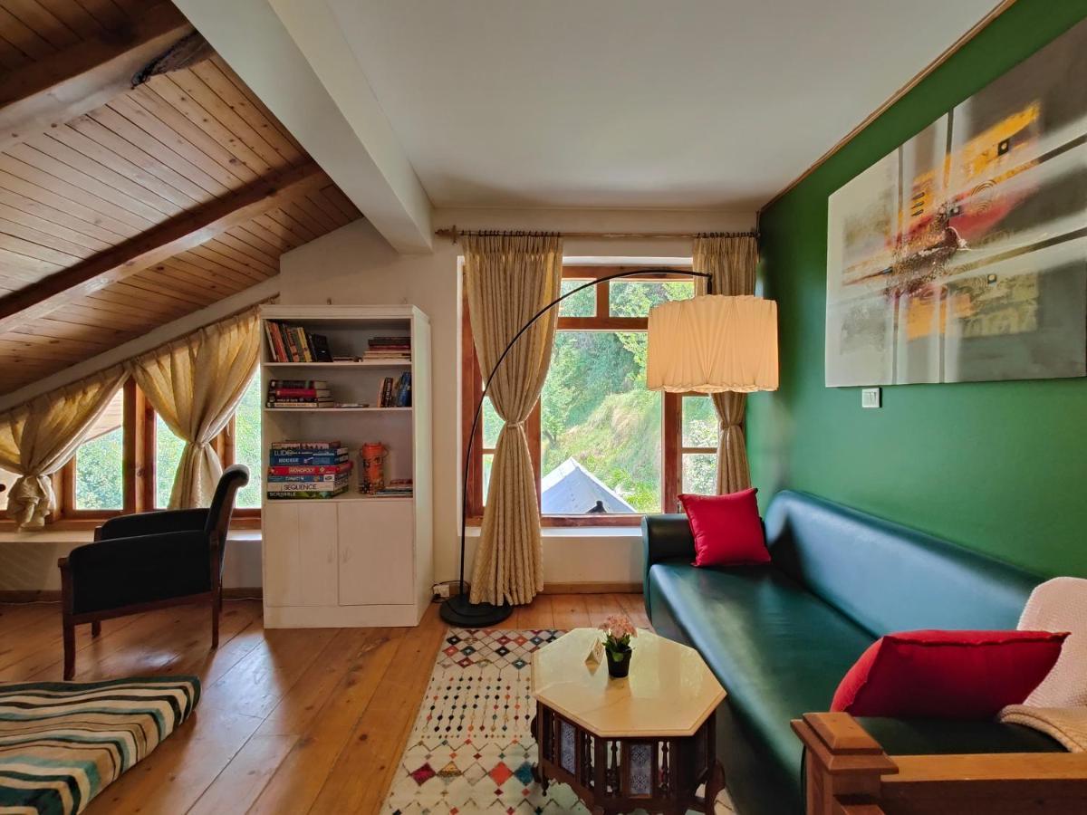 Saffronstays The Amlyn, - Unobstructed Views Of Beas River And The Himalayas - Clear Roads Villa Manali (Himachal Pradesh)