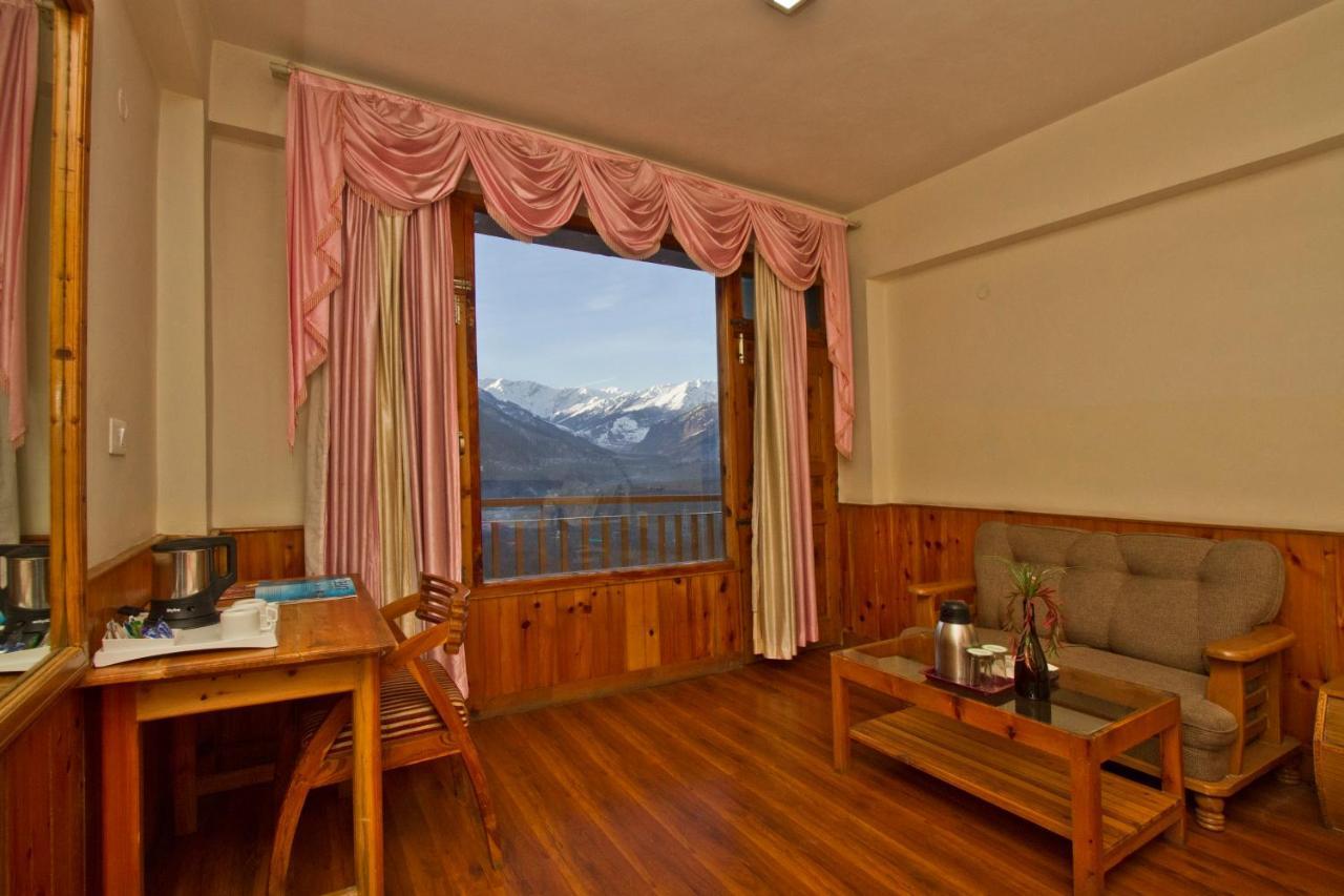 Sarthak Resorts-reside In Nature With View, 9 Kms From Mall Road 3* Manali (Himachal Pradesh)