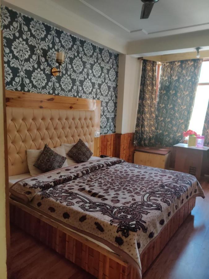 Hotel Sourabh Manali (Himachal Pradesh)