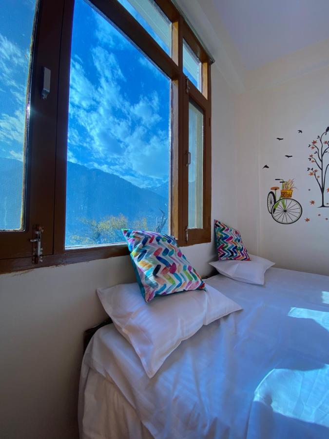Safarnama Homestay - With Mountain And Sunset View *