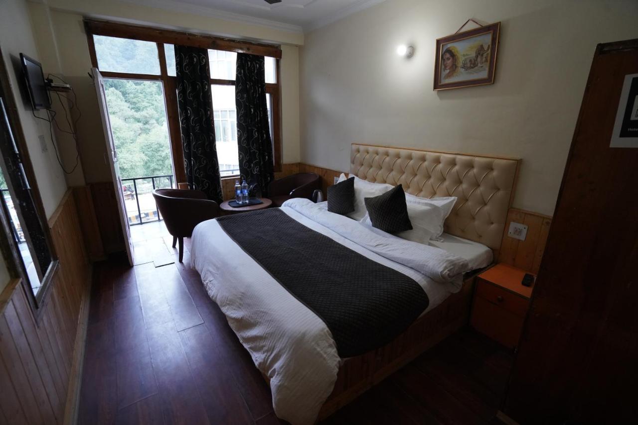 Hotel Sourabh 2*