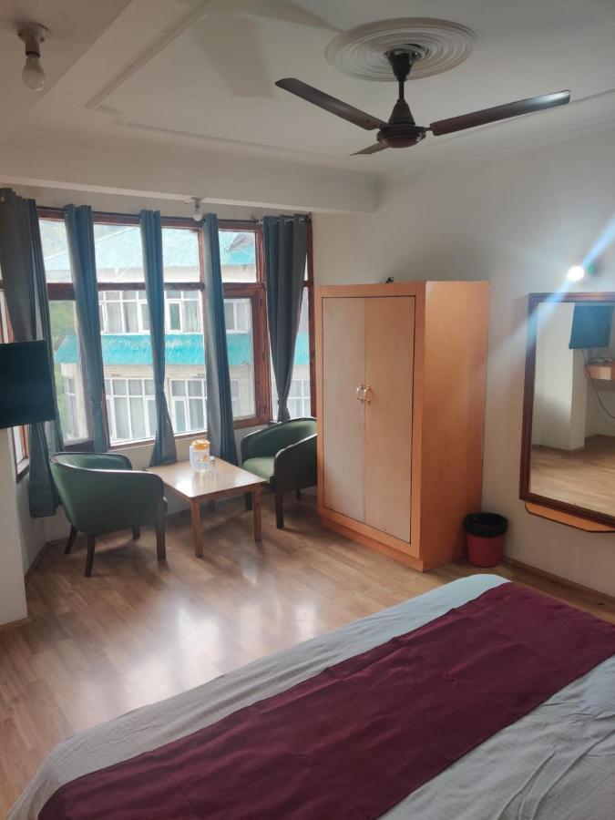 Sourabh Hotel