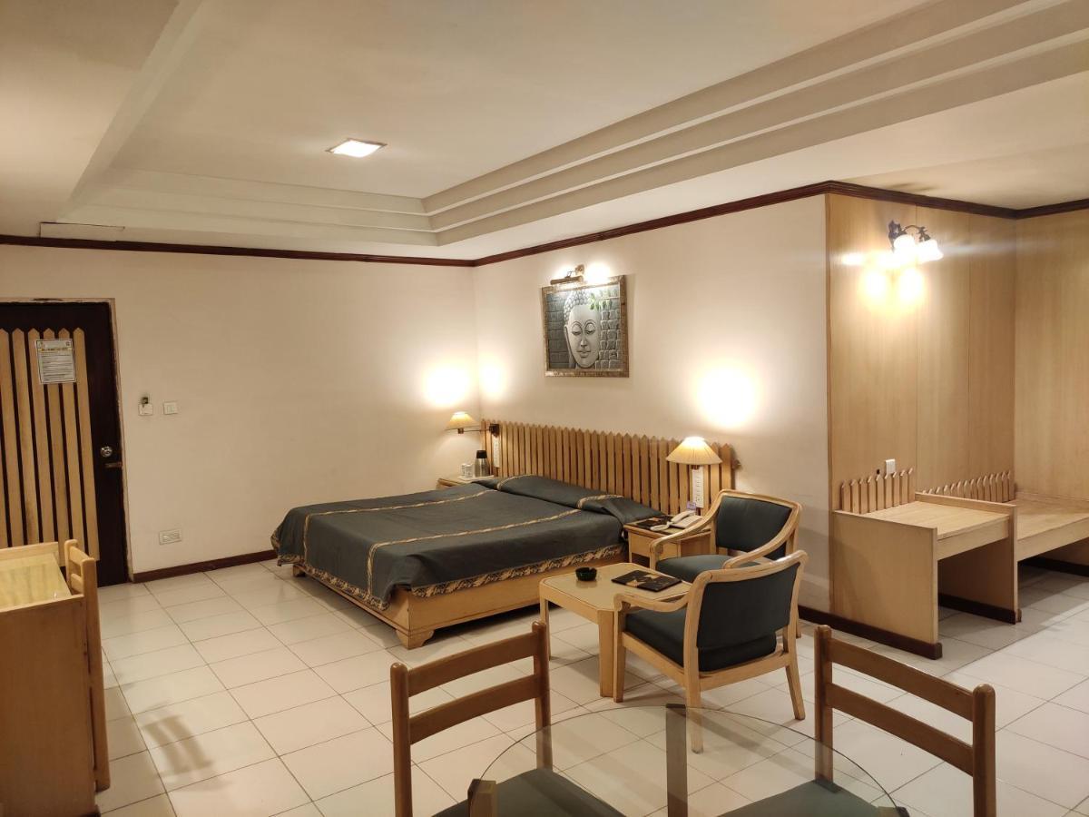 Hotel Shingar Regency