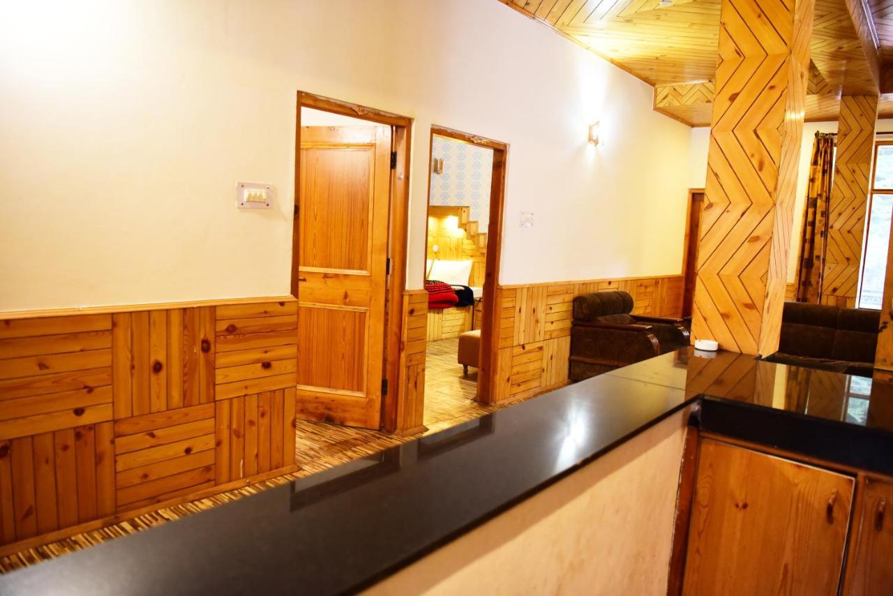 Hotel Zephyr Resort Hotel *
