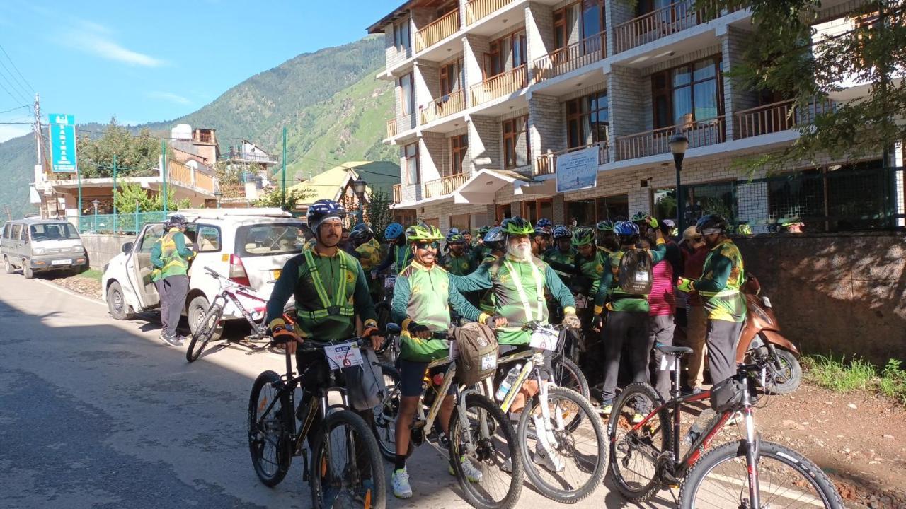 Sarthak Resorts-reside In Nature With View, 9 Kms From Mall Road Manali (Himachal Pradesh)