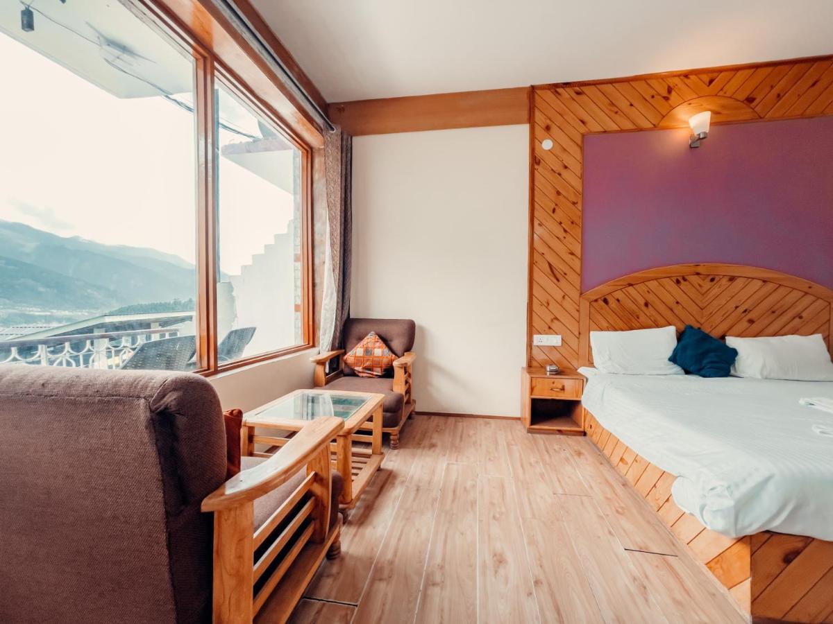 Cafe Monkbase- Food And Hostel Manali (Himachal Pradesh)