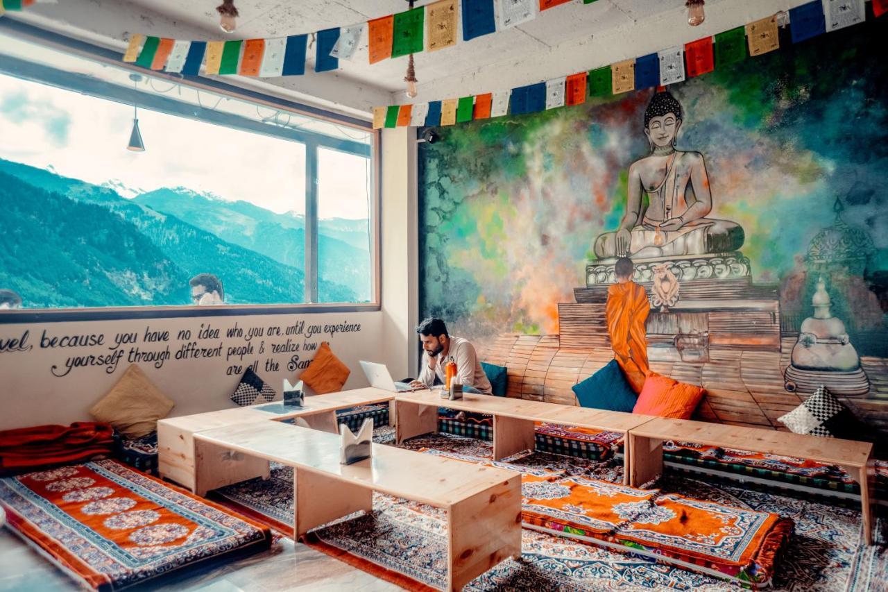 Hostel Cafe Monkbase- Food And *