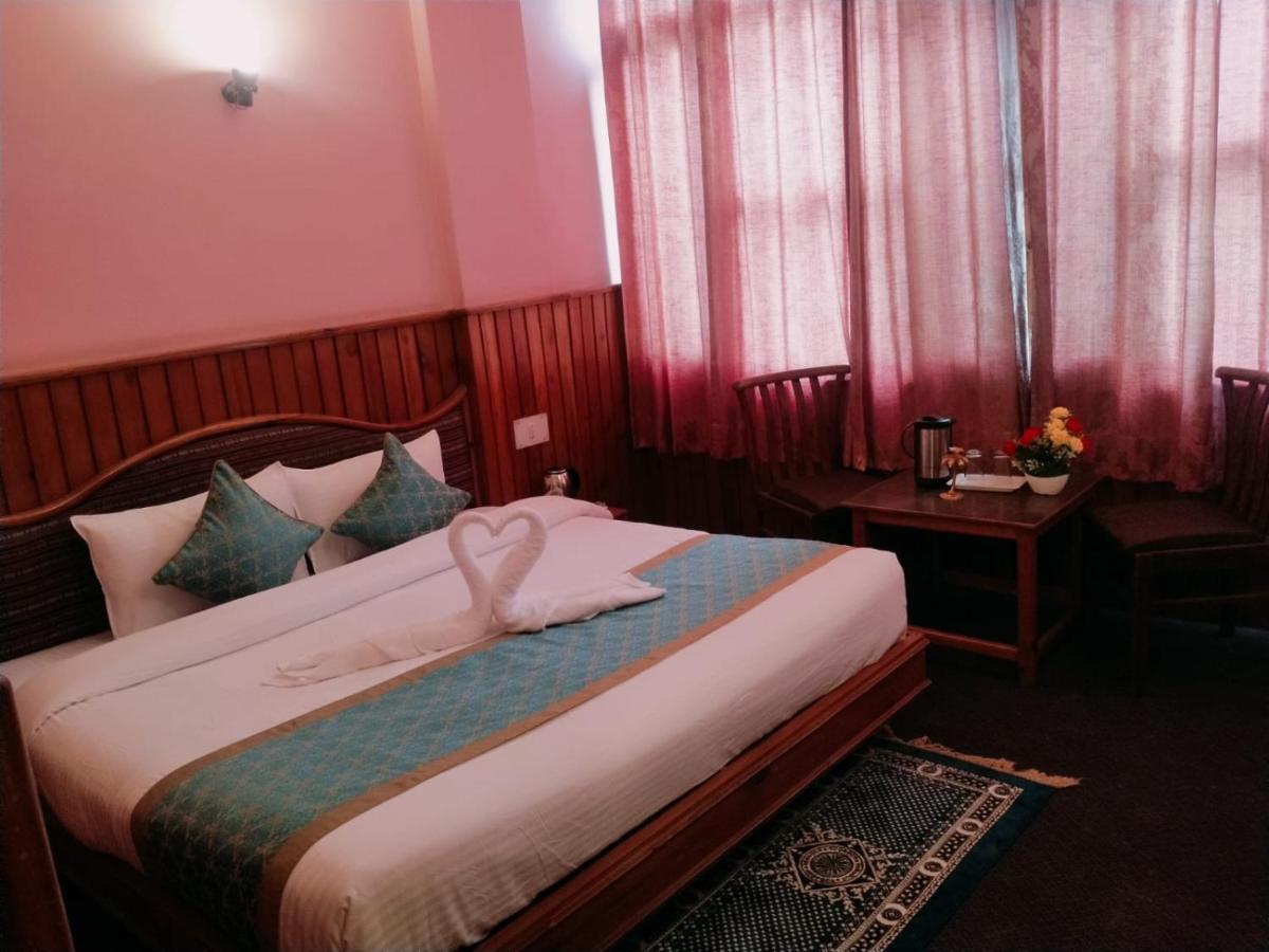 Hotel Yak
