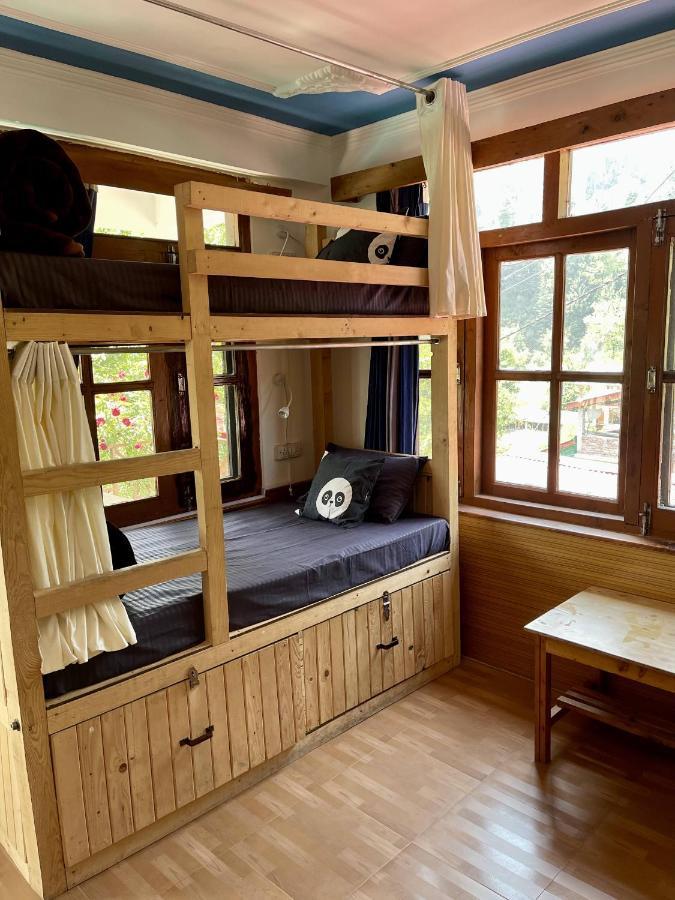 Sleepy Panda Hostel Manali (Himachal Pradesh)