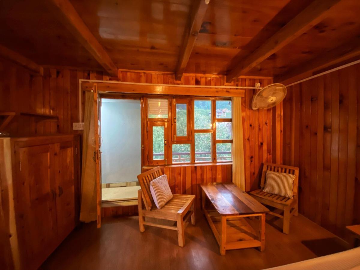 Pine Tower Manali (Himachal Pradesh)