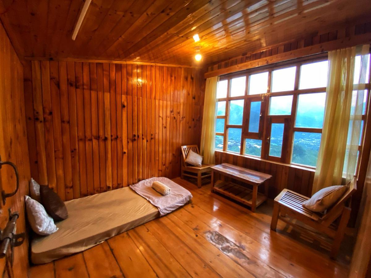 Bed & Breakfast Pine Tower Manali (Himachal Pradesh)