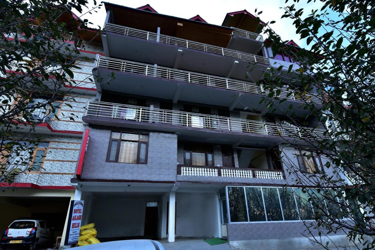 Hotel Oyo 14393 Akash Hills Manali (Himachal Pradesh)