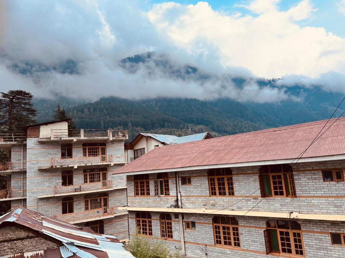 Solitaire - With Best View Of Mountains Guest house