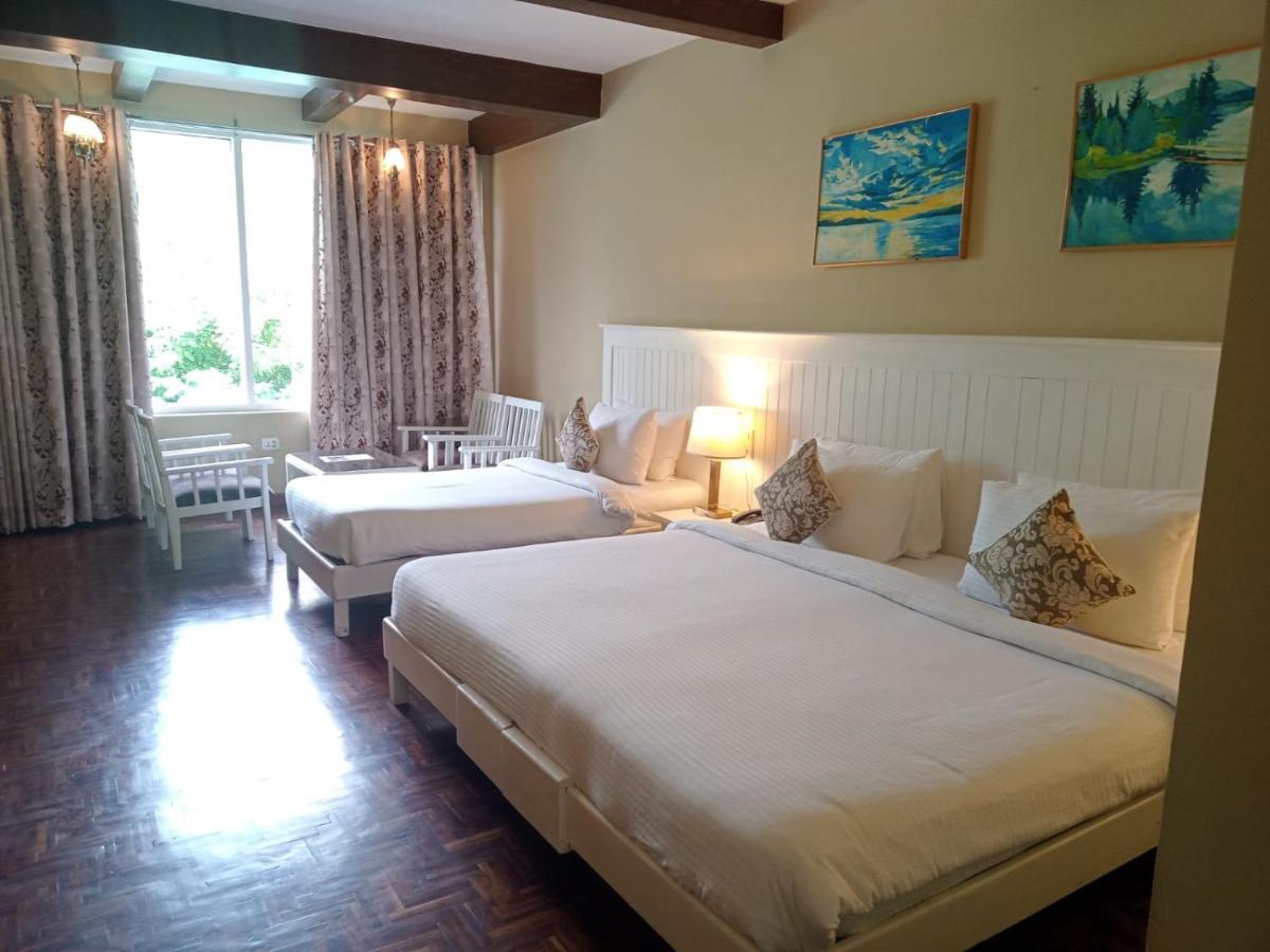 Johnson & Hotel Manali (Himachal Pradesh)