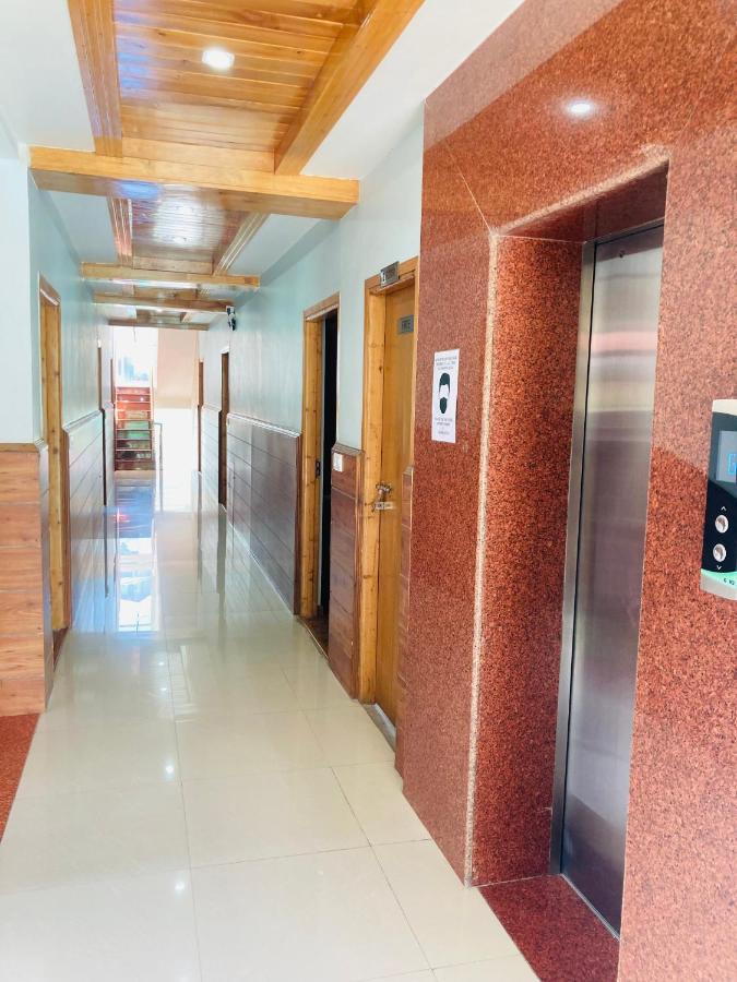 Vista Hill Resort- Centrally Heated & Air Cooled Resort, Resort
