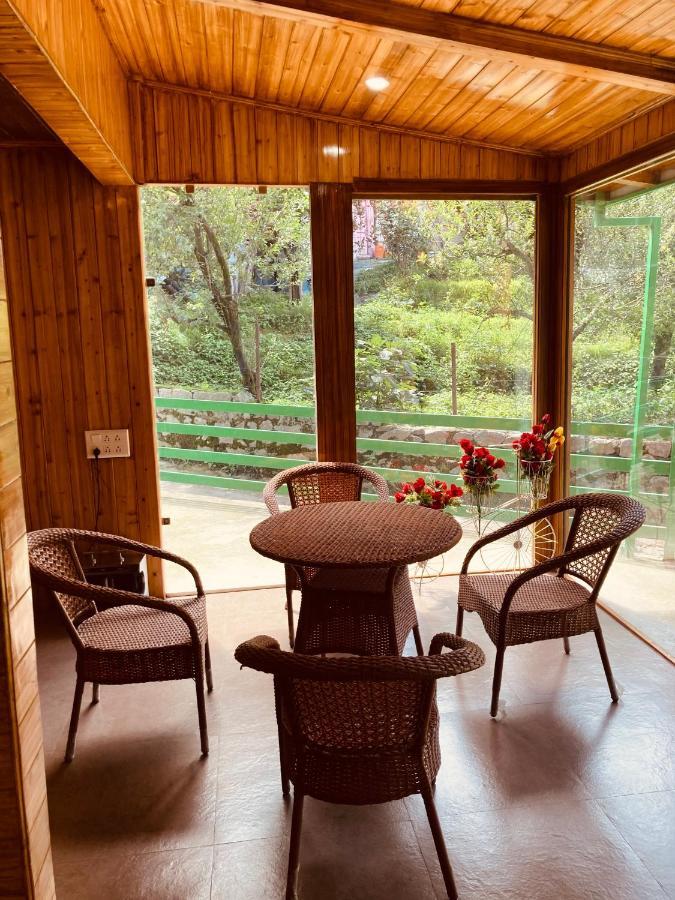 Resort Vista Hill Resort- Centrally Heated & Air Cooled Resort,