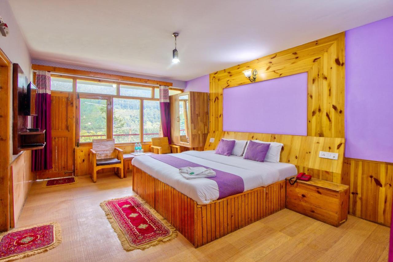 Hotel Rajhans Manali (Himachal Pradesh)