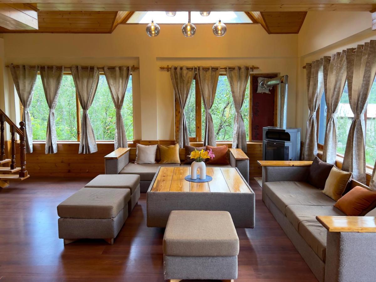 Molly's * Manali (Himachal Pradesh)