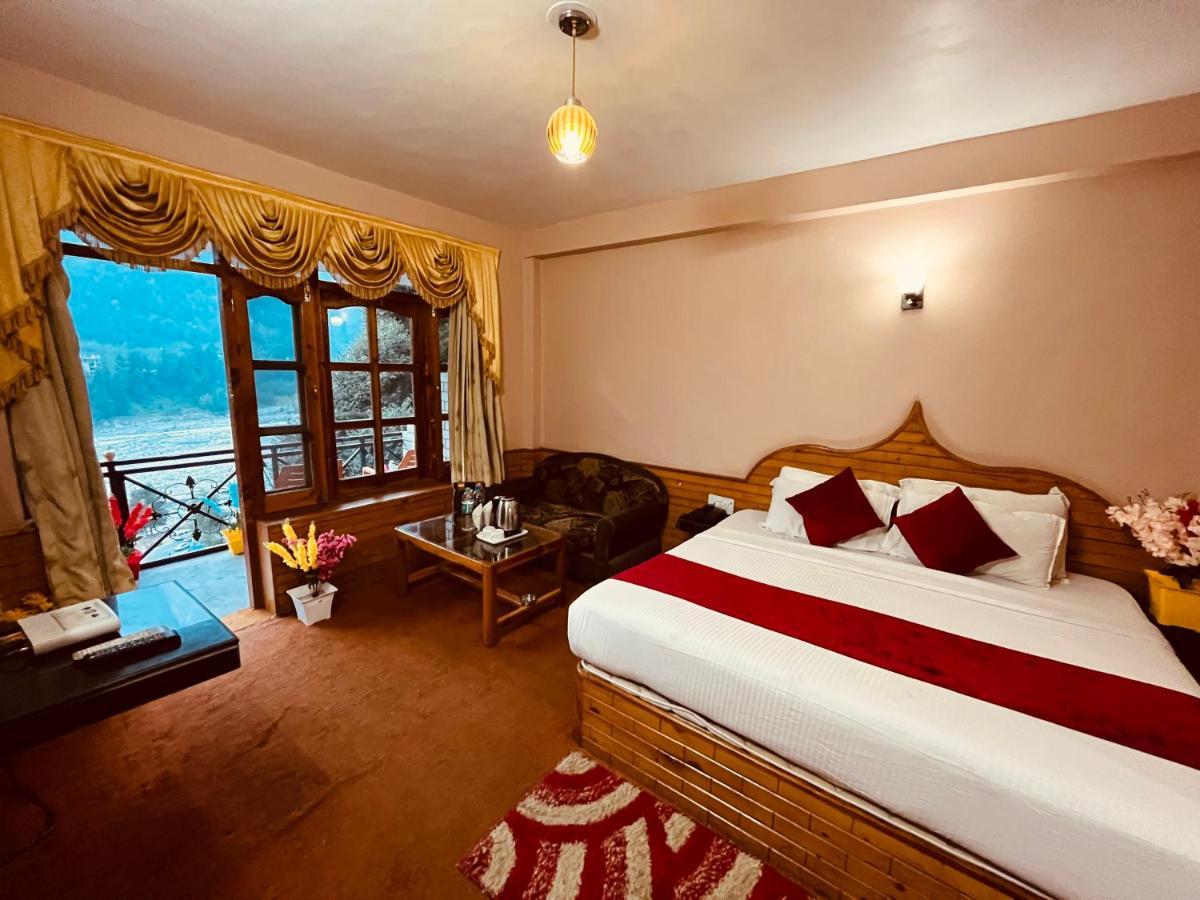 Holly Woods & Resort, * Manali (Himachal Pradesh)