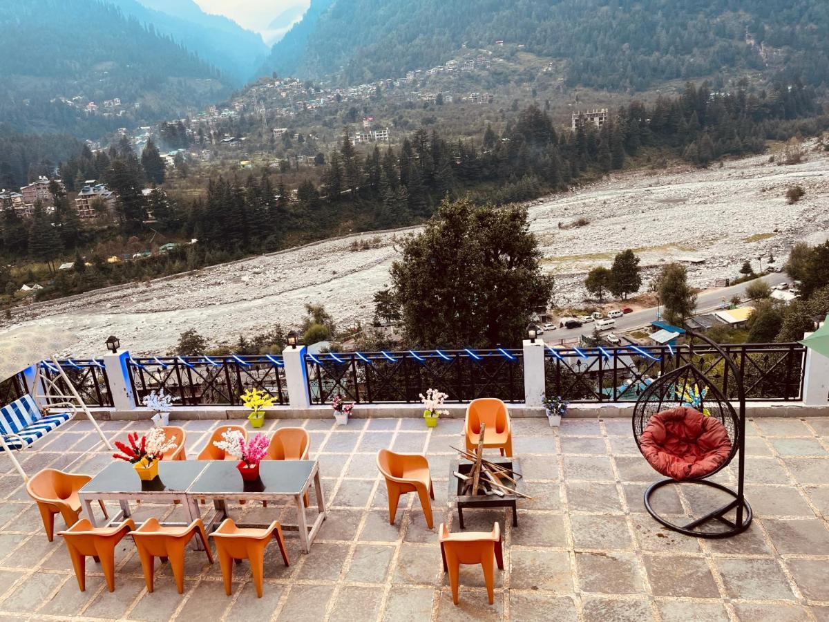 Apartment Holly Woods & Resort, Manali (Himachal Pradesh)