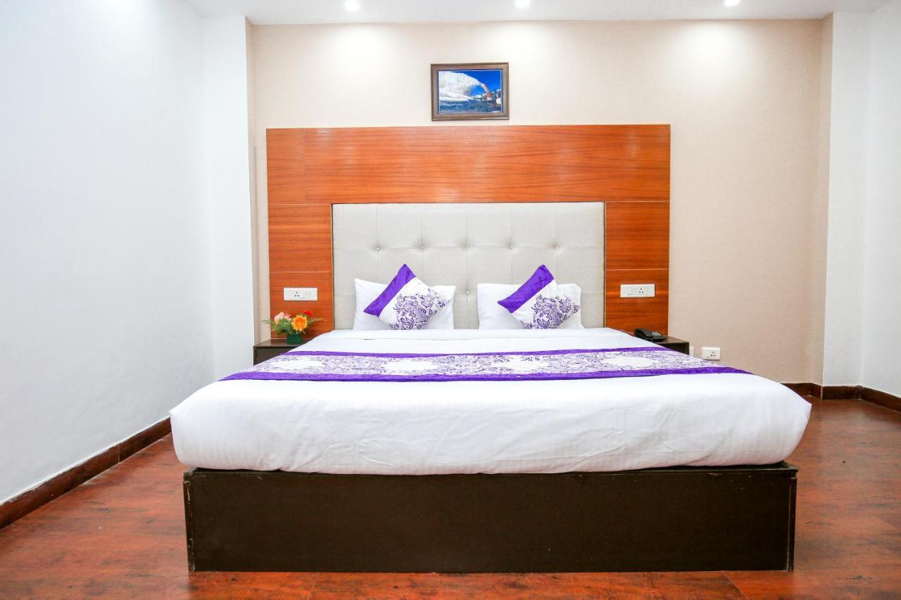 The Himalayan Alpine 4*