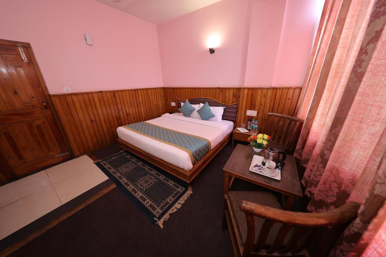 Yak Hotel 3*