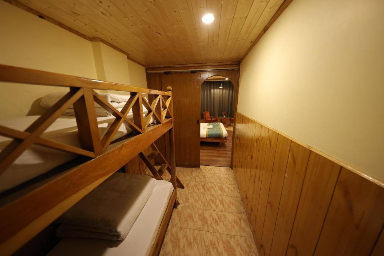 Yak Hotel 3*