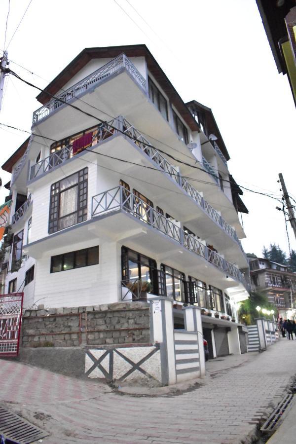 Hotel Hadimba Way - Rated And Awarded In !! Balcony
