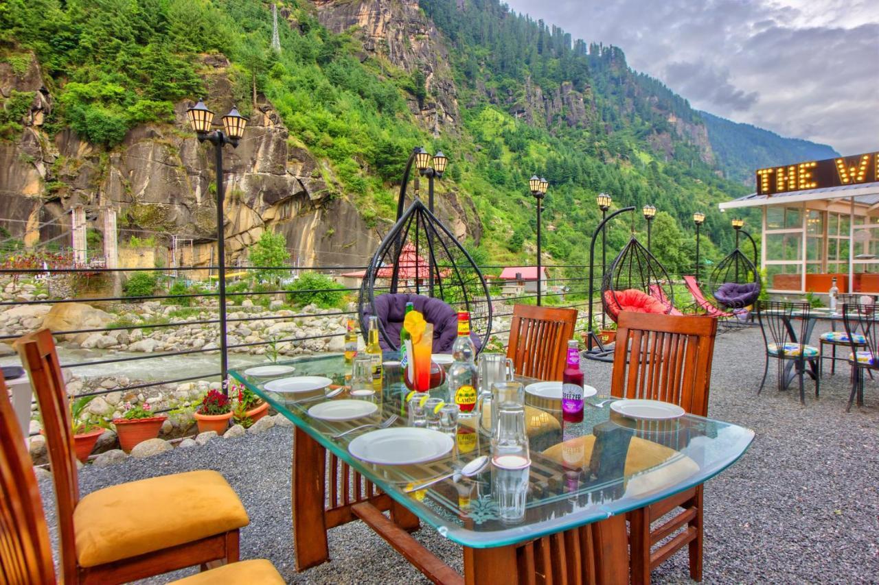 Hotel Paradise-the Whitehouse Cafe 4*