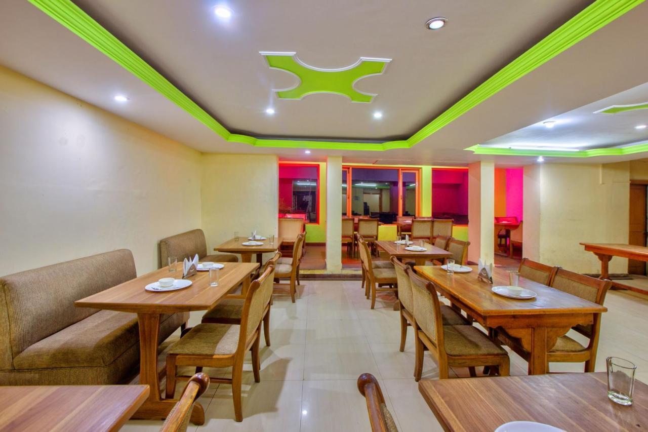 Hotel Rajhans 3*