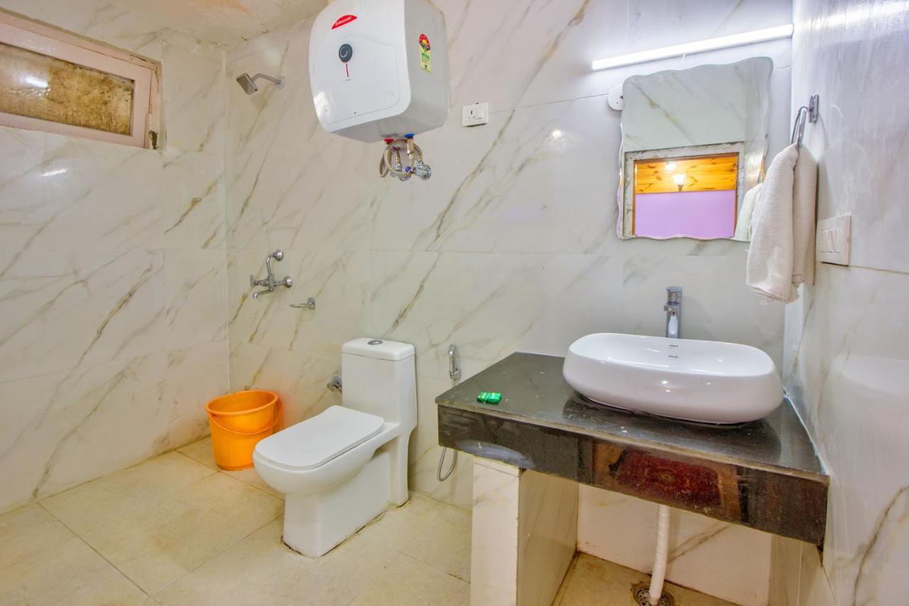 Hotel Rajhans 3*