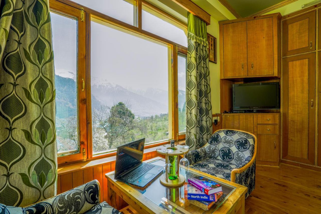 Woods Villa-a Unit Of Ram * Manali (Himachal Pradesh)